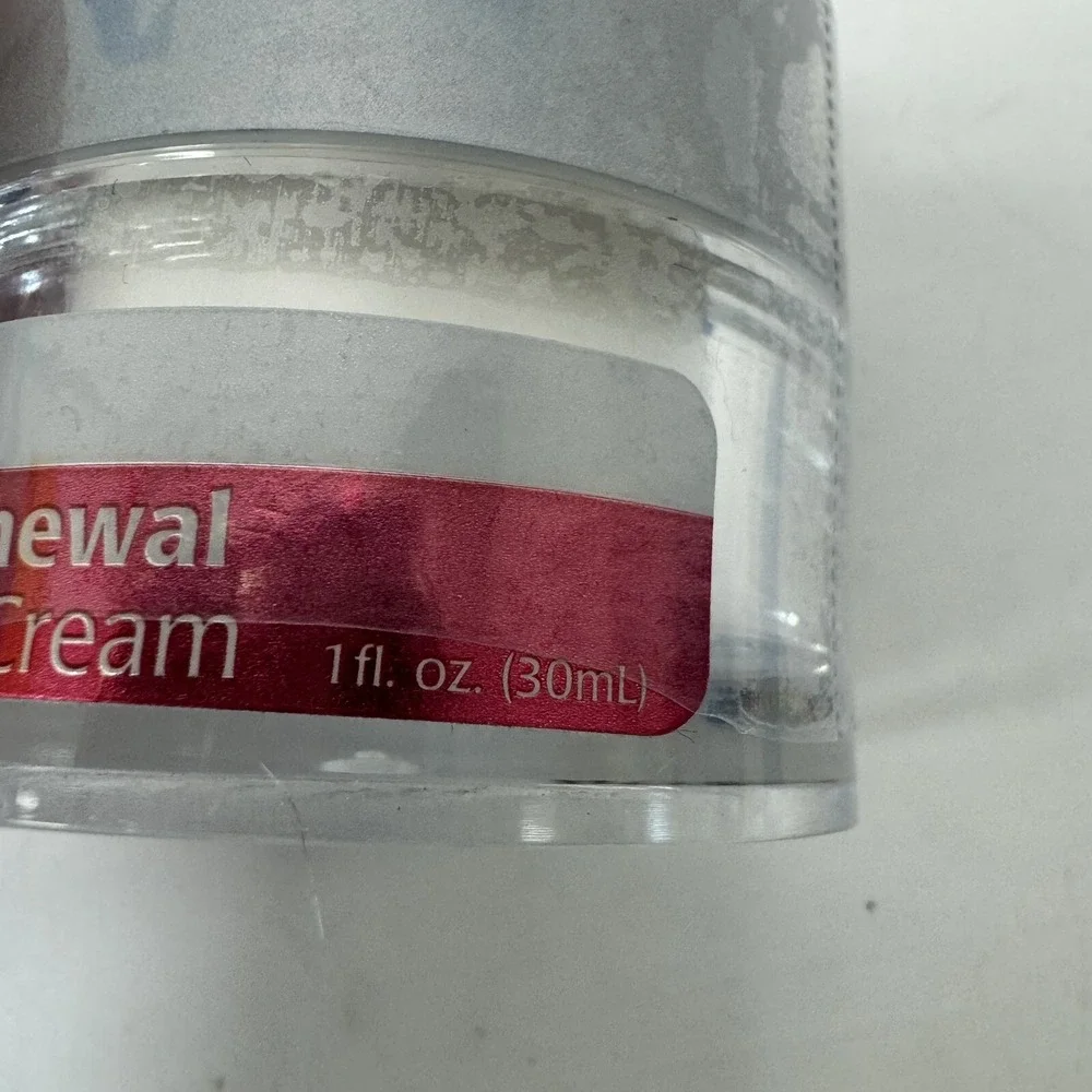 Sealed Reventin 1 oz. Anti-Wrinkle Cream‎